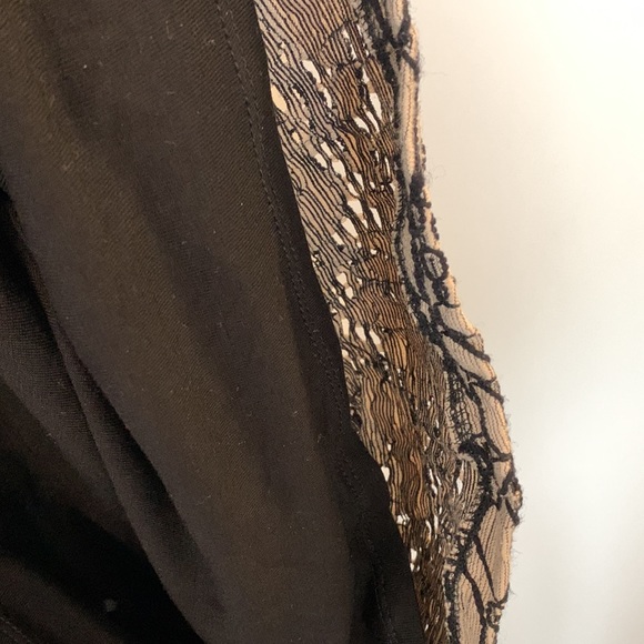 Babaton eyelet/lace midi dress - Picture 3 of 6